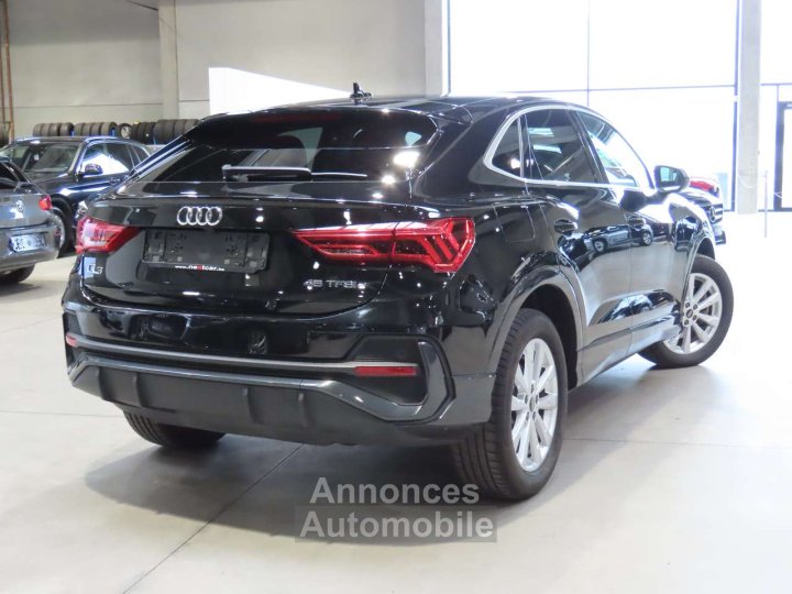 Audi Q3 Sportback 45TFSie Sline Stronic - 3