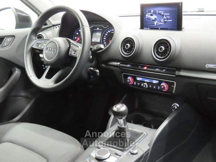 Audi A3 Sportback 30TFSi Design - 8