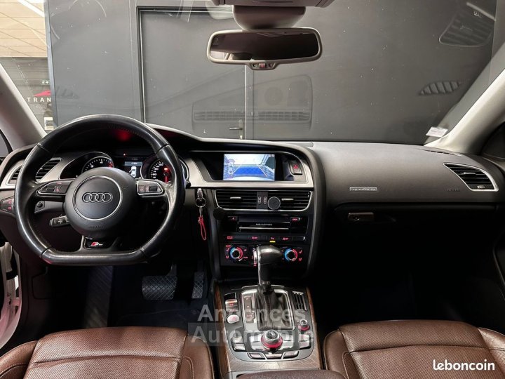 Audi A5 V6 30 TDI 245 S line Quattro tronic 7 SUIVI COMPLET RÉVISION À JOUR - 4