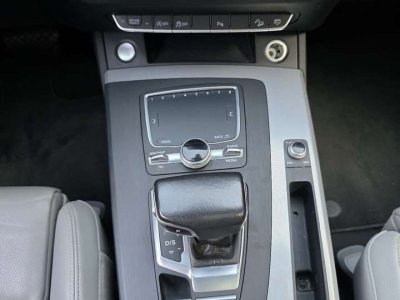 Audi Q5 20 TDi Quattro Design S tronic   - 16