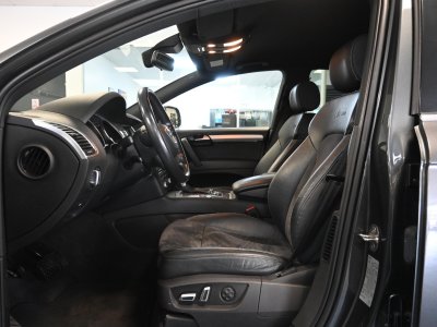 Audi Q7 30 V6 TDI 245 Clean DPF Quattro Ambiente Tiptronic A   - 7