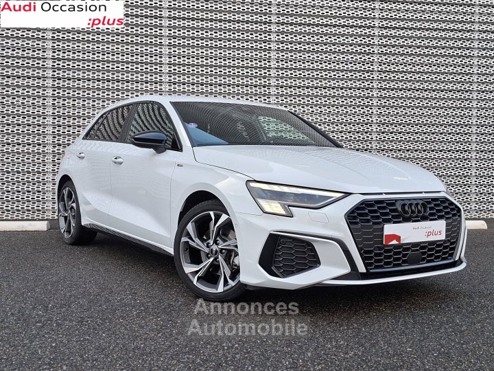 Audi A3 Sportback 35 TFSI Mild Hybrid 150 S tronic 7 S Line - 3
