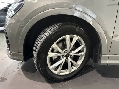 Audi Q3 35 TDI 150 ch S tronic 7 S line plus   - 16