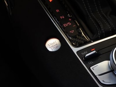 Audi RS3 Sportback · 25 TFSI 367ch · quattro · Toit panoramique · Echappement à valves · B&O - 9