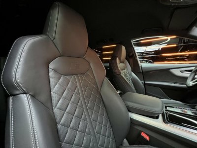 Audi Q8 60 TFSIE COMPETITION 462CH - 17