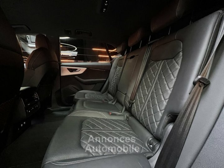 Audi Q8 60 TFSIE COMPETITION 462CH - 24