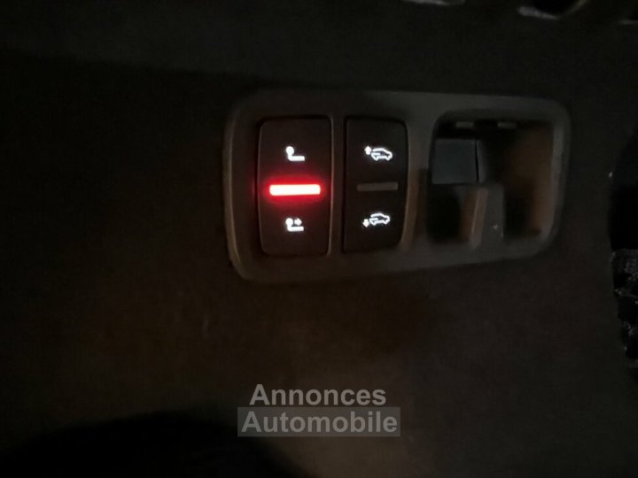 Audi Q8 60 TFSIE COMPETITION 462CH - 28