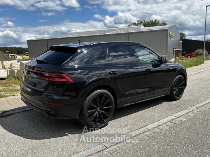 Audi Q8 Quattro 30 55 TFSI e - 381 - BVA Tiptronic S line PHASE 1 - 2