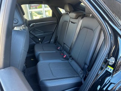 Audi Q3 Sportback 45 TFSIe 245 ch S tronic 6 S line   - 14