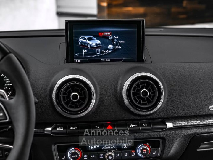 Audi RS3 25 TFSI quattro*Daza*Matrix*OZ - 17