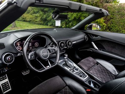 Audi TT Roadster 20 TFSI quattro   - 4