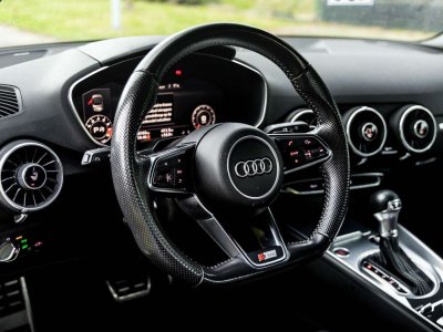 Audi TT Roadster 20 TFSI quattro   - 12