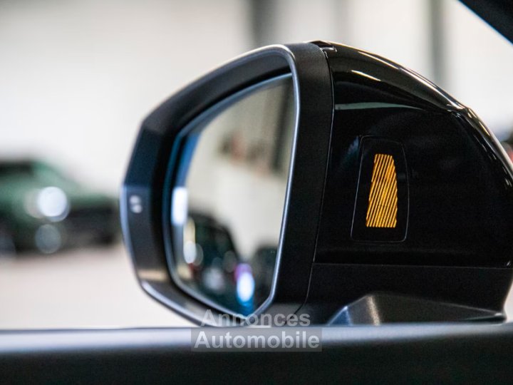 Audi Q3 Sportback II 45 TFSI e 245ch S line S tronic 6 * GARANTIE 12 MOIS* - 16