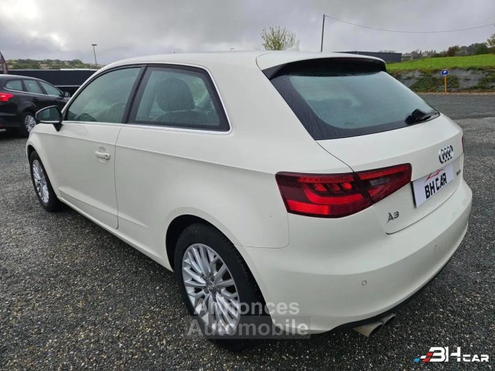 Audi A3 14 TFSI 125 AMBIENTE START-STOP - 7