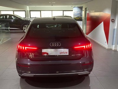 Audi A3 Sportback 40 TFSIe 204 S tronic 6 Design Luxe   - 3