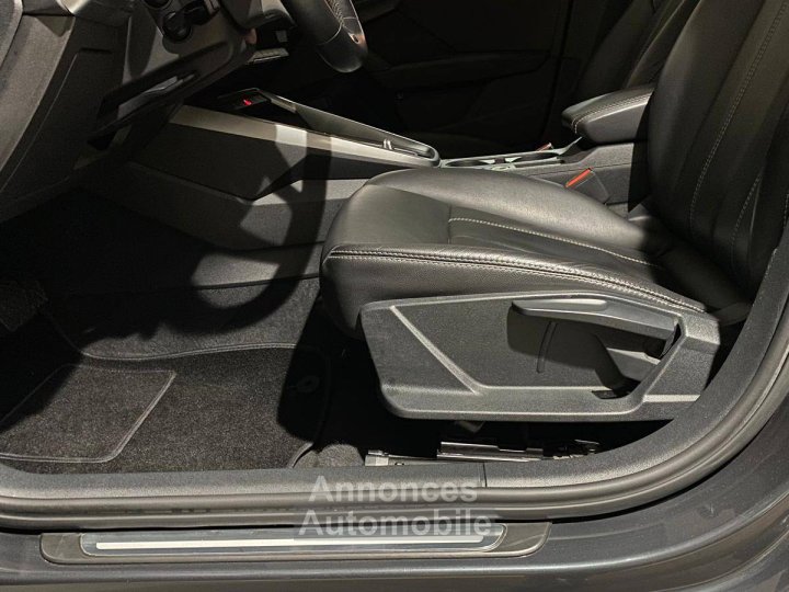 Audi A3 Sportback 40 TFSIe 204 S tronic 6 Design Luxe - 6