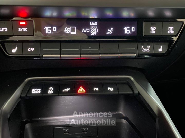 Audi A3 Sportback 40 TFSIe 204 S tronic 6 Design Luxe - 10
