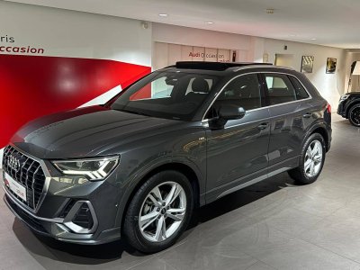 Audi Q3 35 TFSI 150 ch S tronic 7 S line   - 1