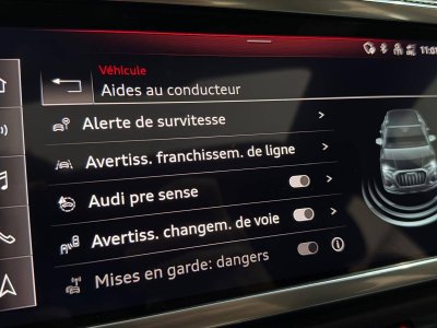 Audi Q3 35 TFSI 150 ch S tronic 7 S line   - 24