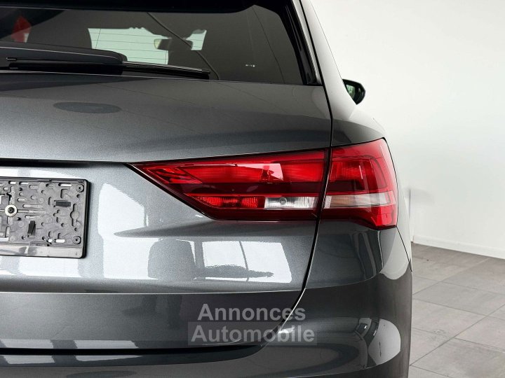 Audi Q3 15 TFSIePHEV FULL S-LINE-1ERPRO-COCKPIT-CUIR-PDC - 11