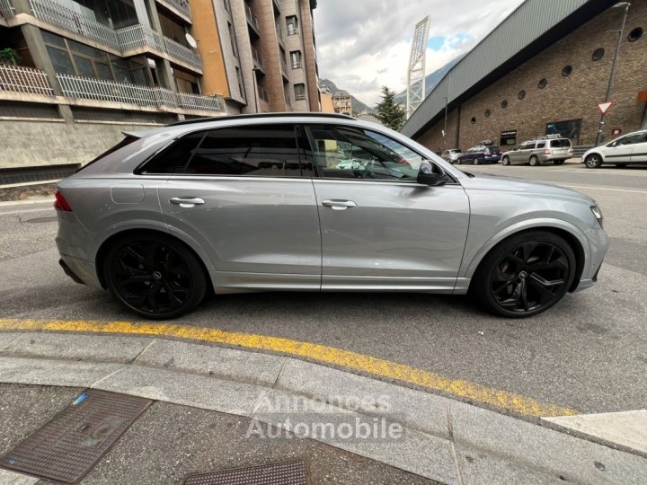 Audi RS Q8 TFSI Tiptronic Quattro - 6