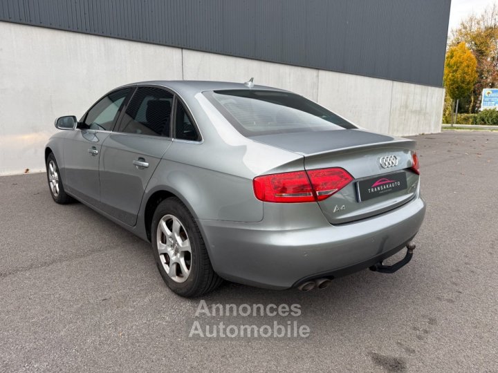 Audi A4 20 TDI 16V FAP Multitronic 143 cv - Régulateur / Attelage / GPS / Distribution OK - - 3