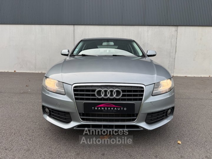 Audi A4 20 TDI 16V FAP Multitronic 143 cv - Régulateur / Attelage / GPS / Distribution OK - - 8