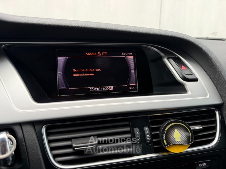 Audi A4 20 TDI 16V FAP Multitronic 143 cv - Régulateur / Attelage / GPS / Distribution OK - - 17