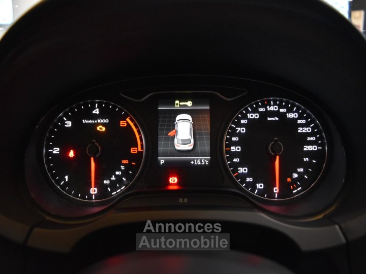 Audi A3 Sportback 16 TDI 110 S Line S tronic 7 - 22