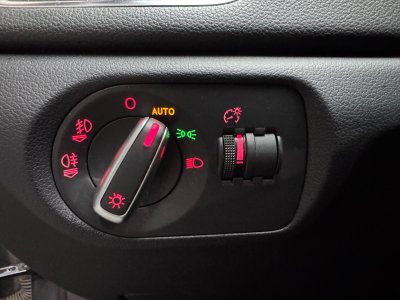 Audi Q3 20 TDI 177 ch S line   - 24