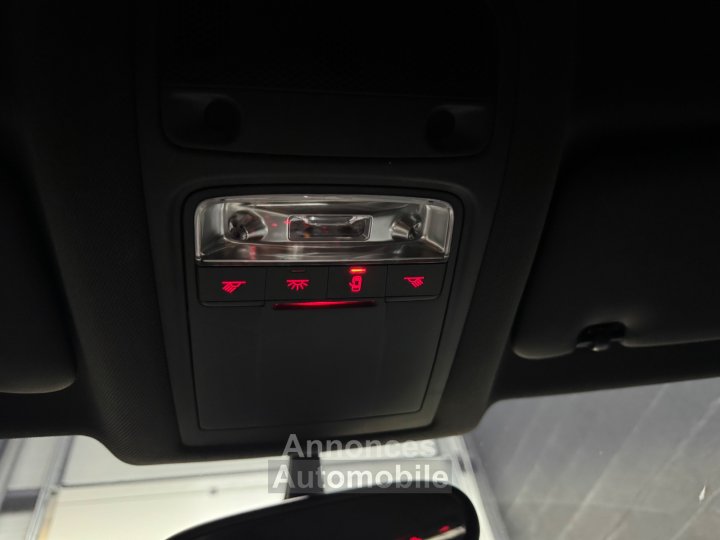 Audi Q3 20 TDI 177 ch S line - 36