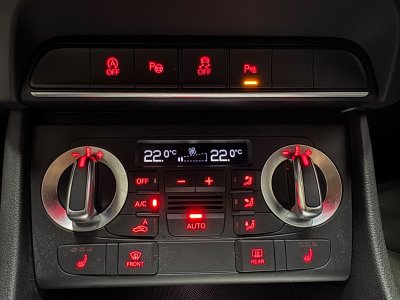 Audi Q3 20 TDI 177 ch S line   - 39