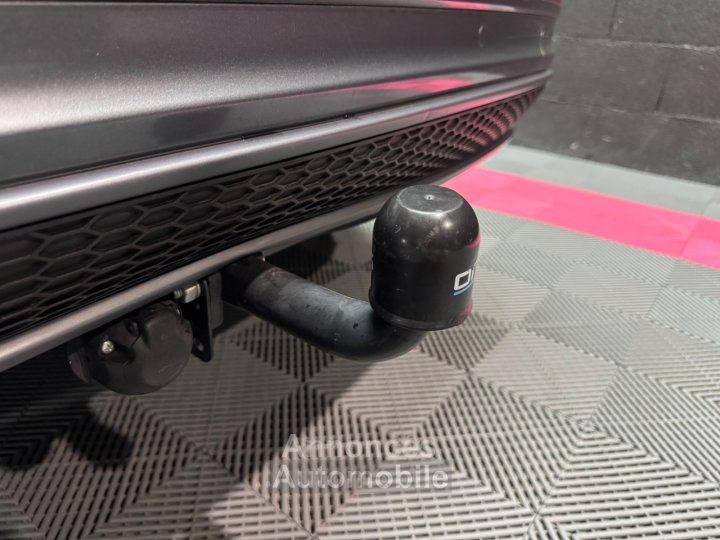 Audi Q3 20 TDI 177 ch S line - 44