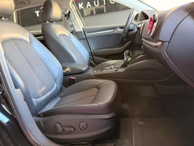 Audi A3 Sportback 14 TFSI e-tron 204 Ambition Luxe S tronic 6 / SUIVIE COMPLET / TOIT OUVRANT / LED / SIEGES ELEC / PACK HIVER   - 9