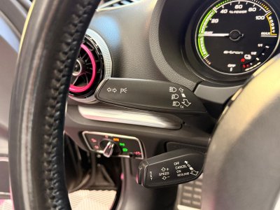 Audi A3 Sportback 14 TFSI e-tron 204 Ambition Luxe S tronic 6 / SUIVIE COMPLET / TOIT OUVRANT / LED / SIEGES ELEC / PACK HIVER   - 21