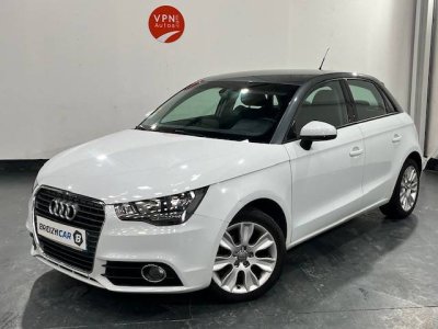Audi A1 16 TDI 90ch FAP Urban Sport S tronic 7   - 1