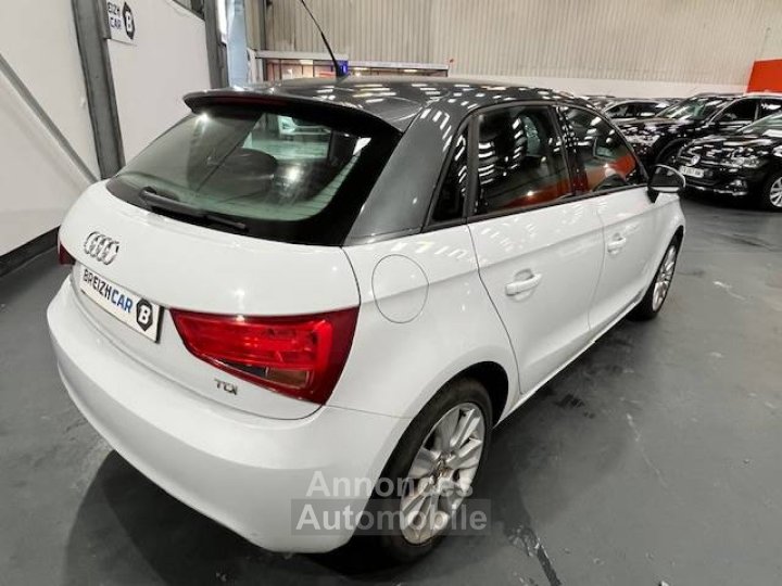Audi A1 16 TDI 90ch FAP Urban Sport S tronic 7 - 4