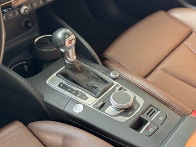 Audi A3 Sportback 35 TDI design S-tronic TOIT OUVRANT INTÉRIEUR EXCLUSIVE GARANTIE 12 MOIS   - 10