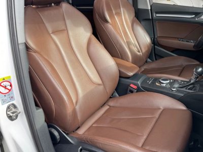 Audi A3 Sportback 35 TDI design S-tronic TOIT OUVRANT INTÉRIEUR EXCLUSIVE GARANTIE 12 MOIS   - 12