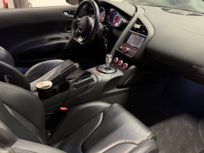 Audi R8 Coupé 42 FSI V8 Quattro S-Tronic 430 CV   - 10