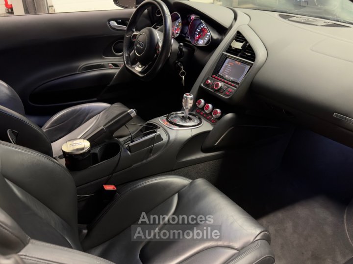 Audi R8 Coupé 42 FSI V8 Quattro S-Tronic 430 CV - 10