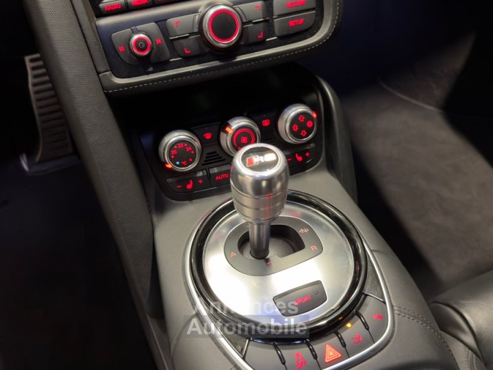 Audi R8 Coupé 42 FSI V8 Quattro S-Tronic 430 CV - 13