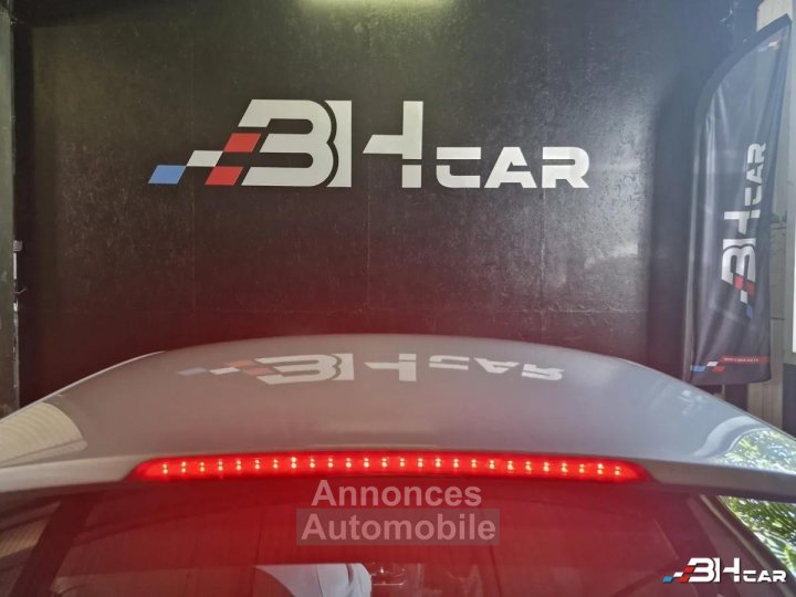 Audi R8 COUPE 42 FSI 420 QUATTRO R-TRONIC BVA - 15