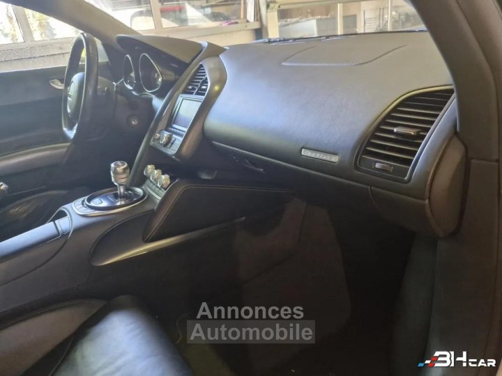 Audi R8 COUPE 42 FSI 420 QUATTRO R-TRONIC BVA - 26