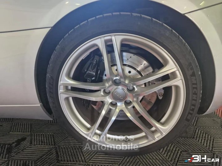 Audi R8 COUPE 42 FSI 420 QUATTRO R-TRONIC BVA - 39
