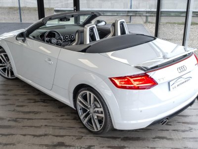 Audi TT Roadster Quattro 20 TFSI 230 S-tronic S-Line   - 11