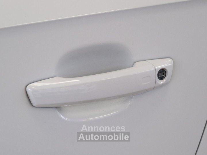 Audi TT Roadster Quattro 20 TFSI 230 S-tronic S-Line - 38