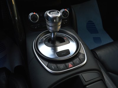 Audi R8 V8 42 FSI quattro R tronic 1 MAIN - 36000 km   - 16