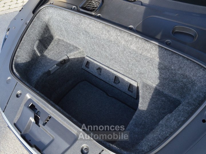 Audi R8 V8 42 FSI quattro R tronic 1 MAIN - 36000 km - 18