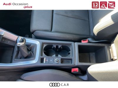Audi Q3 35 TFSI 150 ch Design   - 14